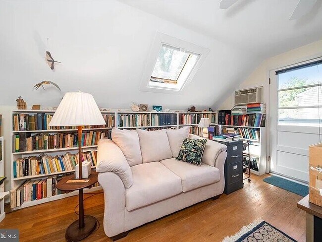 Foto del edificio - 55 Woodhill Ct