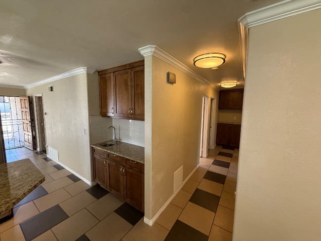 Building Photo - 2434 Red Pine Dr