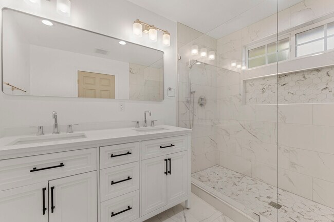 Building Photo - 22111 Costanso St