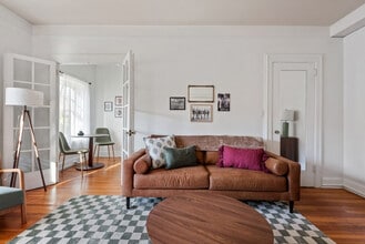 Building Photo - 2015 NW Flanders St