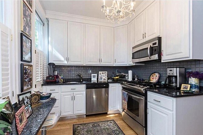 Building Photo - 1505 26th St NW