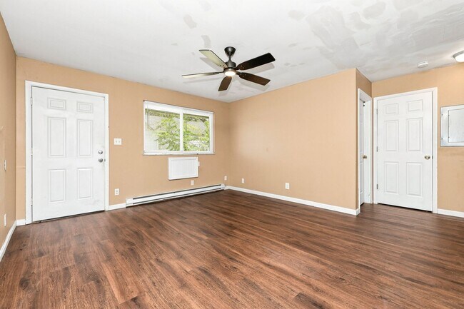 Building Photo - 2646 Home Ave