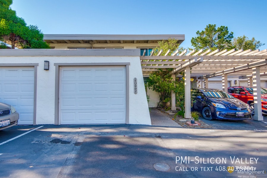 10447 Mary Ave, Cupertino, CA 95014 Condo for Rent in Cupertino, CA