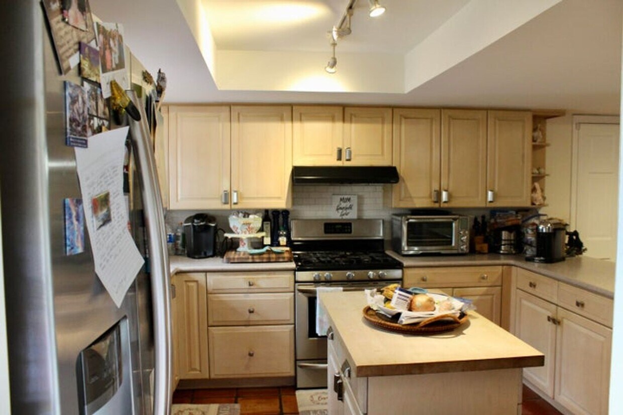 Foto principal - 10 Evergreen Drive, Lake Park, FL 33403