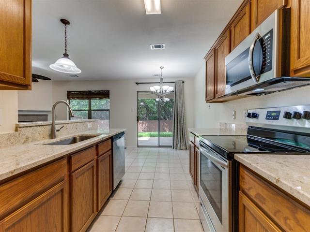 Foto del edificio - 2056 River Birch Ln