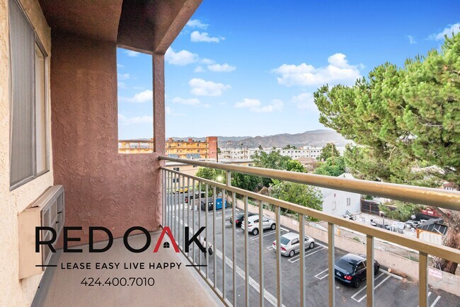 Foto del edificio - Superb One Bedroom Including a Private Bal...