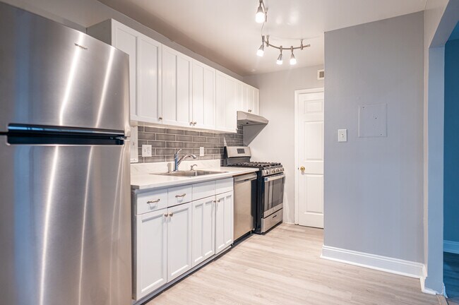 Foto del edificio - 12211 Braxfield Ct