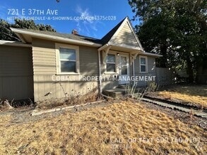 Building Photo - 721 E 37th Ave