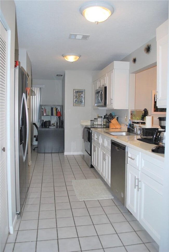 Foto del edificio - 9867 NW 1st Ct