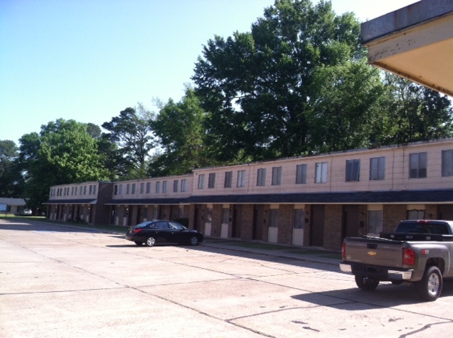 Primary Photo - Richmond Townhouses