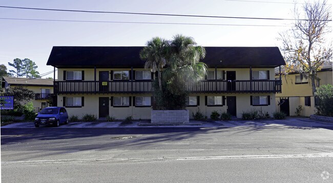 Paloma S Apartments Jacksonville Fl Apartments Com