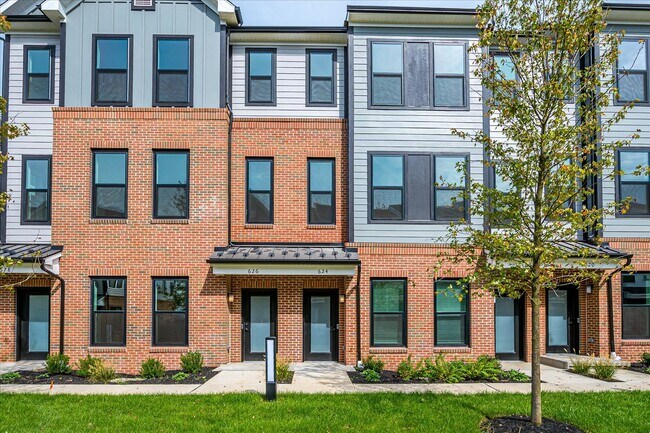 Foto del edificio - 624 Sadie Cir