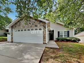 Building Photo - 5640 Regent Village Dr