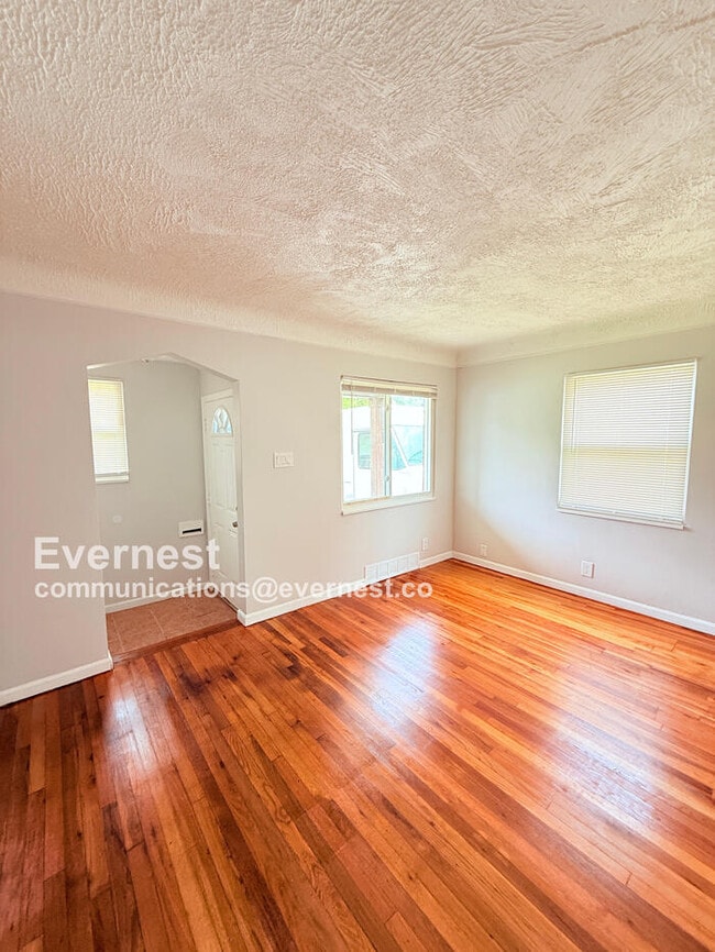 Foto del edificio - 14980 Tacoma St