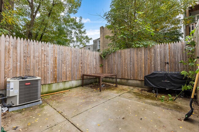 Foto del edificio - 1922 N 6th St