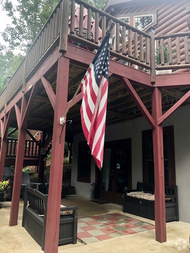 Apartments for Rent in Lake Lure NC 2 Rentals