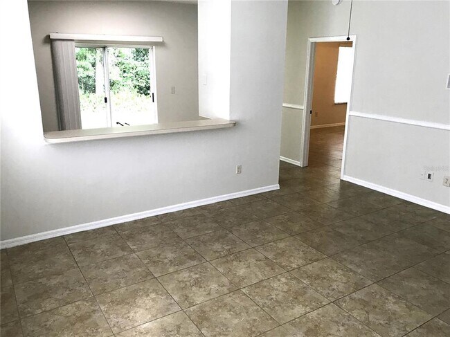 Foto del edificio - 1724 Riveredge Rd