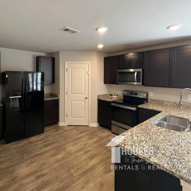 Building Photo - 2366 SC-56