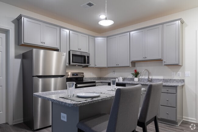 1BR, 1BA - 1,029 SF - Madison Village Apartments (Winchester)