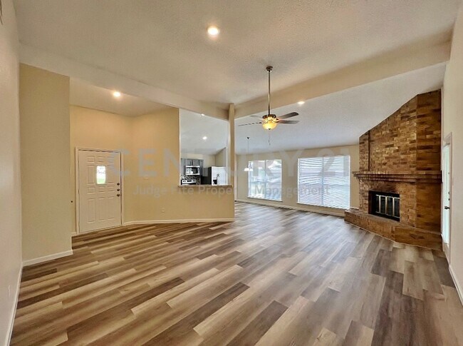 Foto del edificio - Thoughtfully Laid-Out 3/2/2 in Fort Worth!