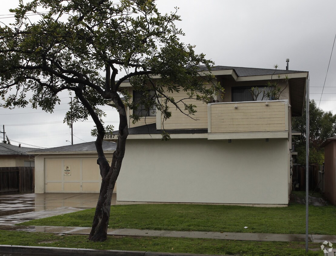 Foto del edificio - 2087 Wallace Ave