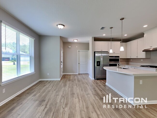 Building Photo - 288 Charlie Way