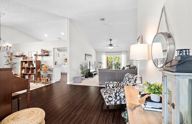Foto del edificio - 2724 NW 124th Ave
