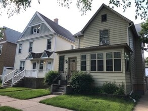 Building Photo - 1109 Garnett Pl
