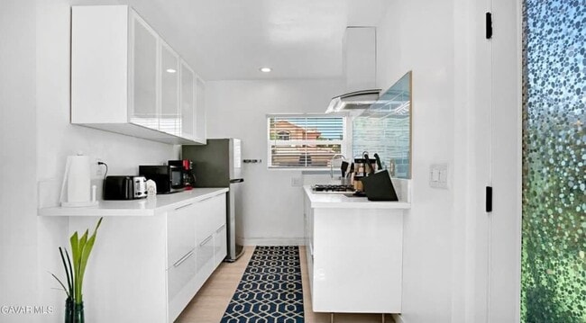 Foto del edificio - 2608 Overland Ave