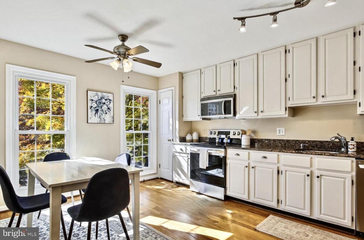 Foto principal - 7027 Chesley Search Way