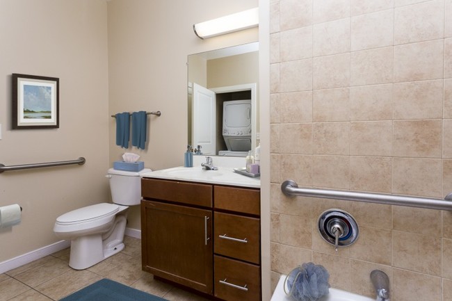 Building Photo - Roundtree Residences