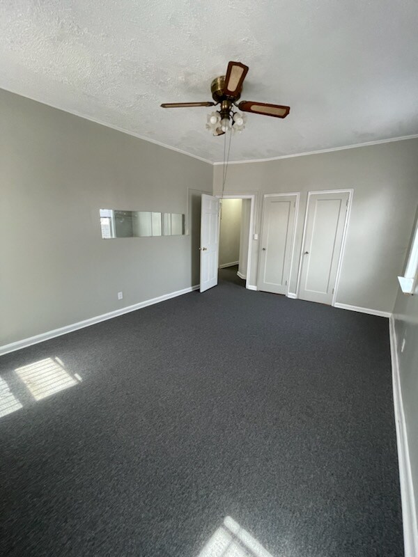 Building Photo - 645 Remsen Ave