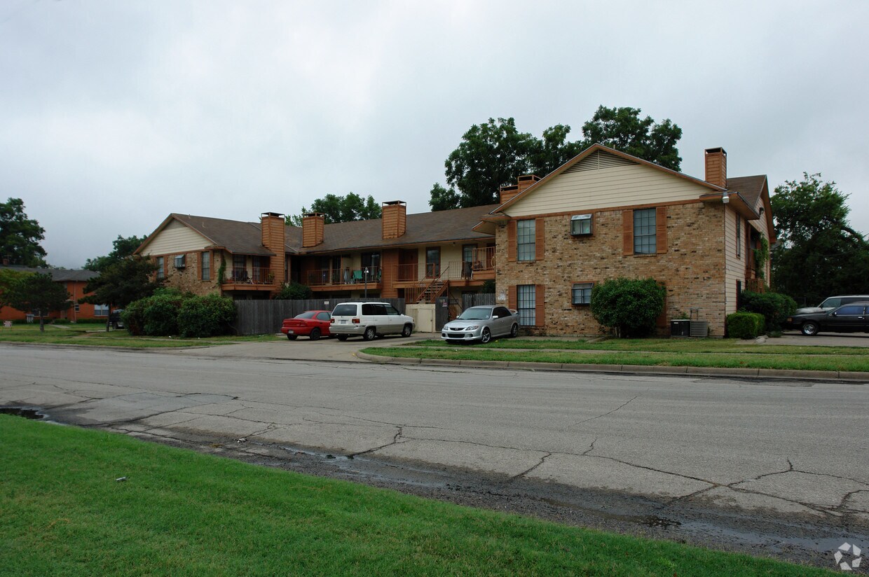 Primary Photo - 1603 N Garrett Ave