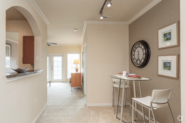 1BR, 1BA - 746 SF - Atwell 1 - TGM Moorefield
