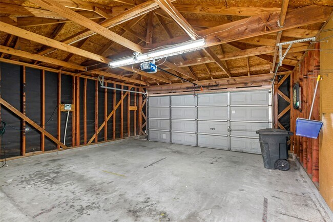 Foto del edificio - 18631 Atasca Oaks Dr