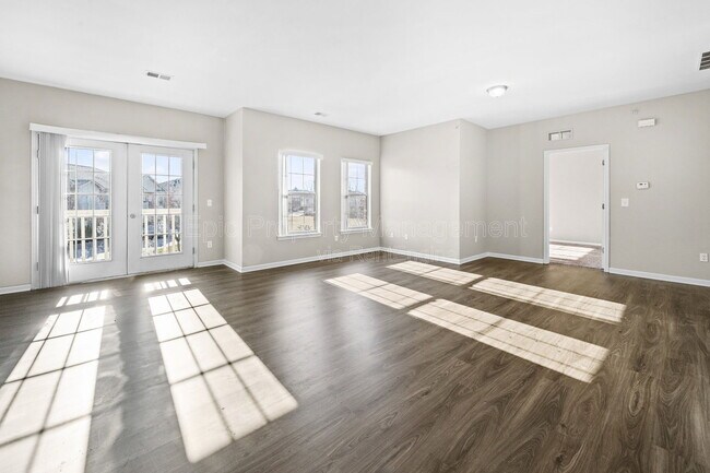 Foto del edificio - 45487 Revere Dr