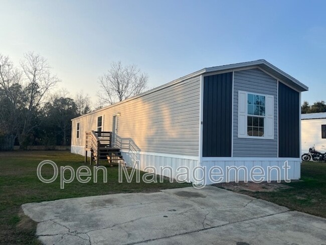 Building Photo - 17481 Orange Grove Rd