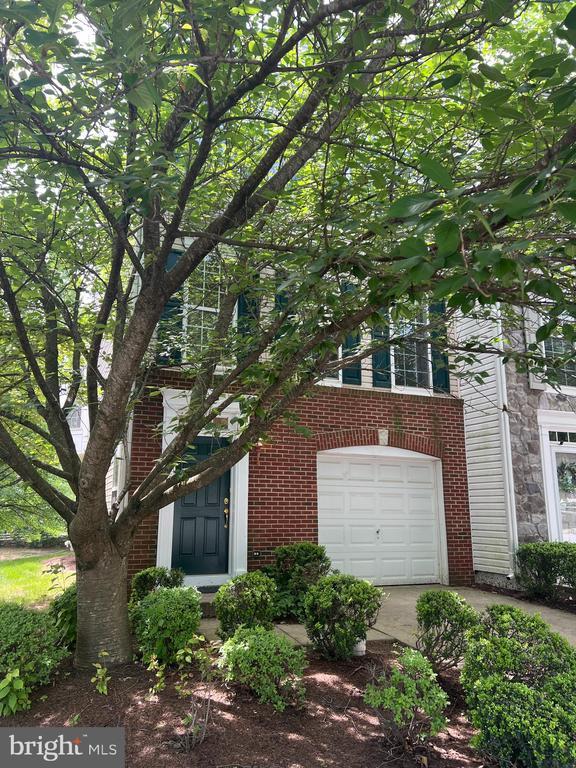 Building Photo - 124 Hudson Dr