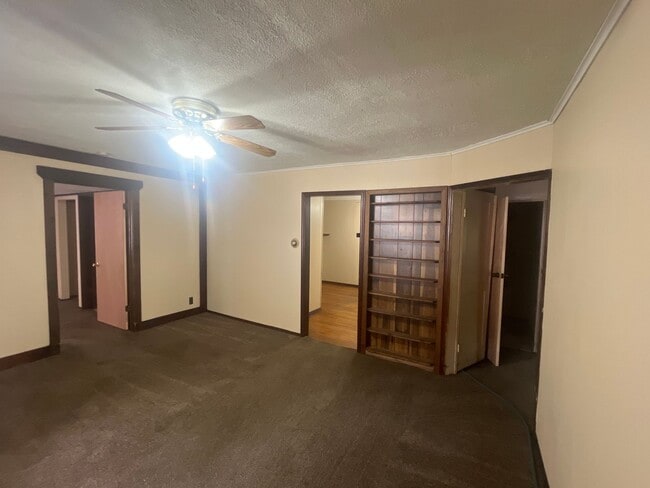 Building Photo - Check Out this price! Get it before it is ...