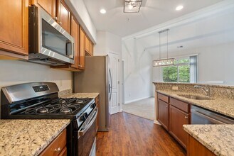 Interior Photo - Barclay Square at Princeton Forrestal