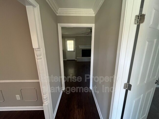 Foto del edificio - 4386 Sunnyslope Dr