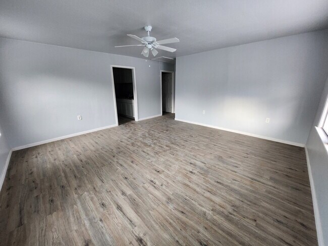 Foto del edificio - 485 Garland St