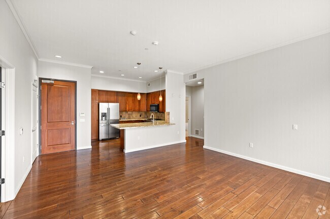 2HAB, 2BA - 1294SF - Comedor - Serrano Luxury Homes and Garden