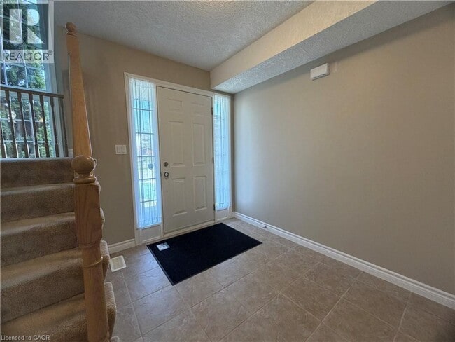 Building Photo - 457 Dansbury Dr