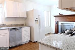 Foto del edificio - 5 Pheasant Ln