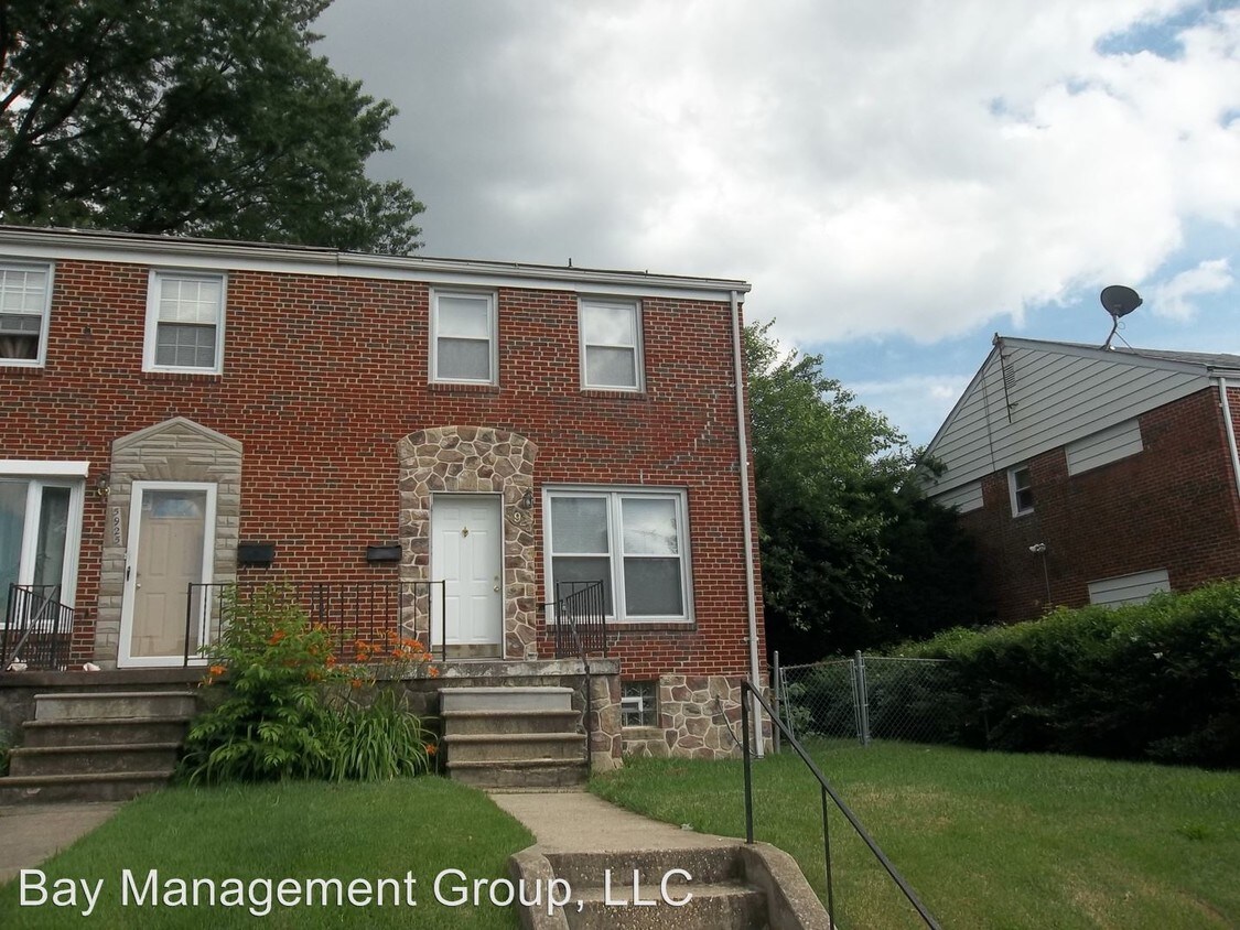 Foto principal - 5923 Theodore Ave