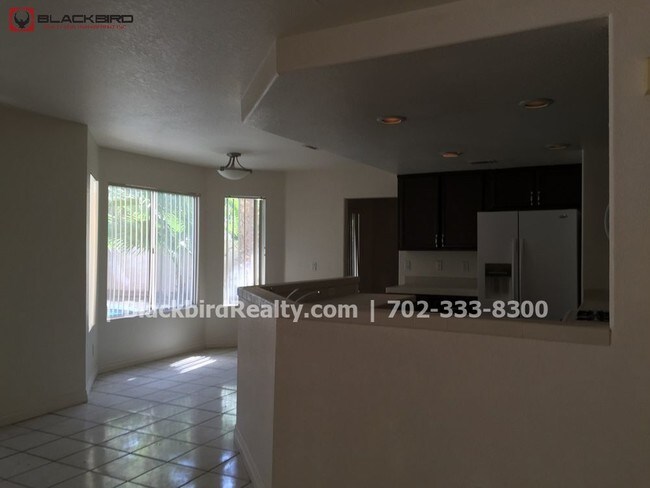 Foto del edificio - 1512 Ironbark Dr