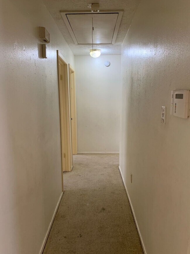 Building Photo - Coming Soon ! Nice 4 Bed Room Home in North Houston Area