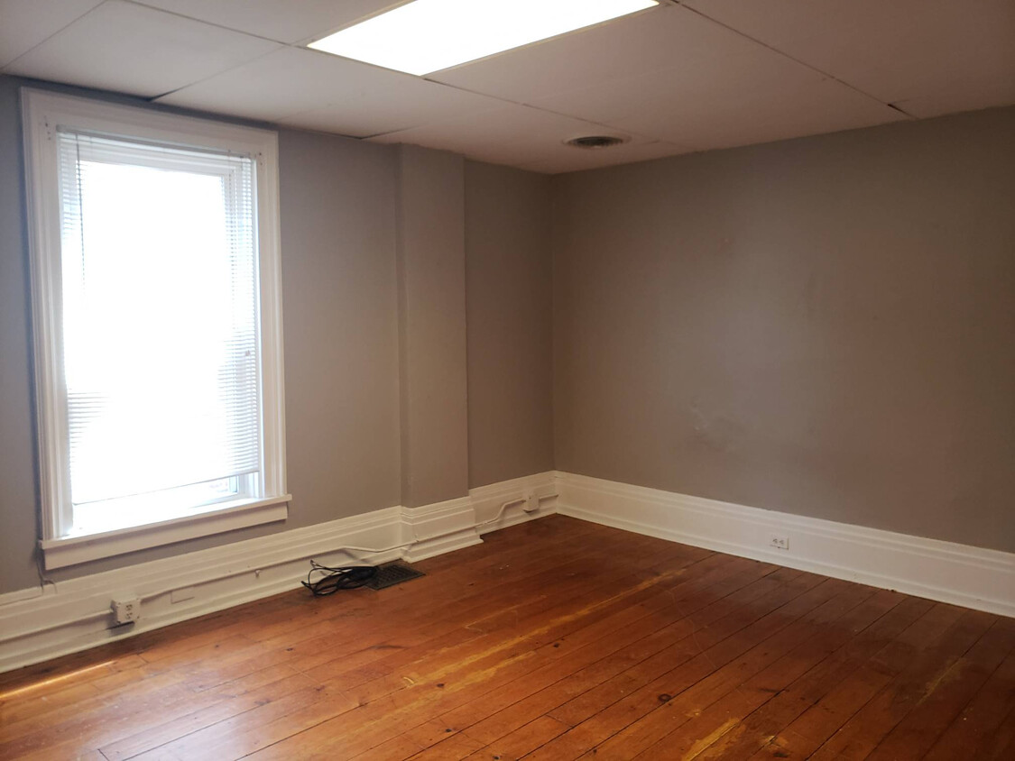 Building Photo - 219 Harrison Ave