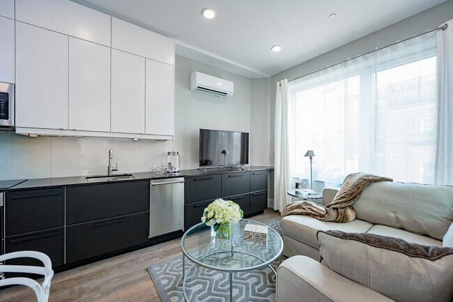 Foto del edificio - 1518 R St NW